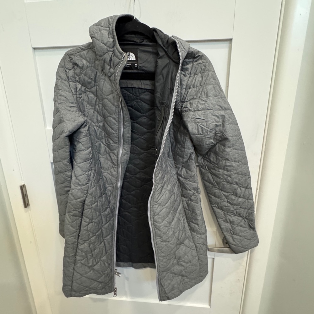 The North Face Women's Gray Quilted Puffer Jacket
